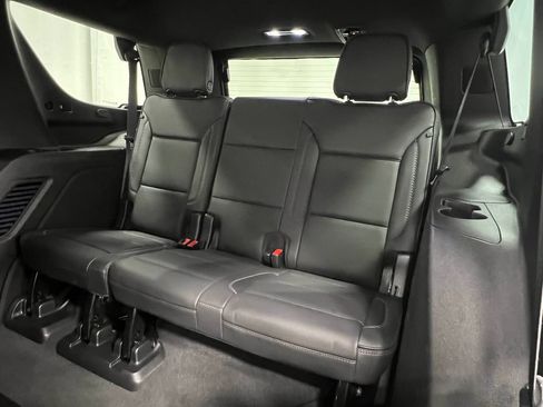 Used 2021 GMC Yukon Denali w/ Denali Premium Package AWD/4WD image 36