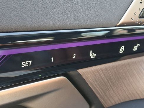 Certified 2026 BMW i5 eDrive40 w/ Executive Package AWD/4WD image 26