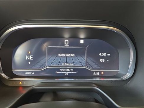 Used 2023 GMC Yukon AT4 w/ AT4 Premium Package image 10