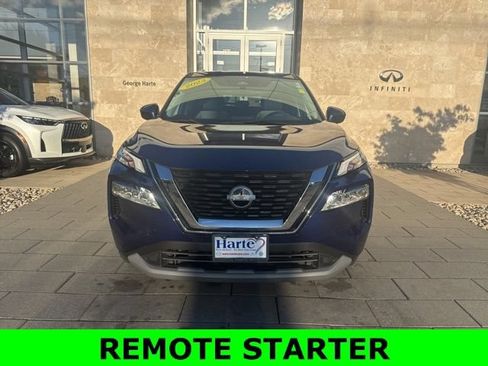 Used 2023 Nissan Rogue SV AWD/4WD image 2