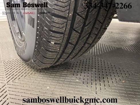 Used 2022 GMC Terrain AT4 image 35