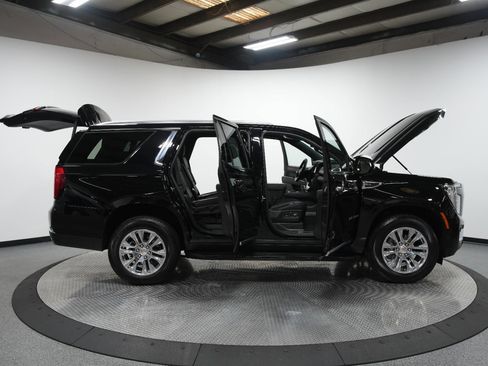 Used 2025 GMC Yukon Denali image 9