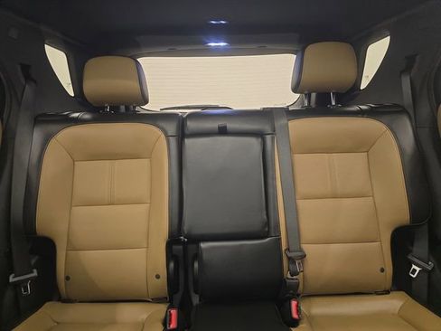 Used 2022 Chevrolet Equinox Premier AWD/4WD image 24