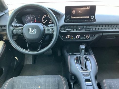 Used 2023 Honda HR-V Sport image 7