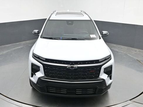 New 2026 Chevrolet Traverse RS w/ LPO, Floor Liner Package FWD image 37