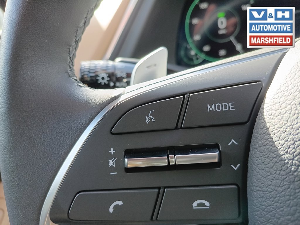 Used 2023 Hyundai Sonata Limited w/ Cargo Package FWD image 8