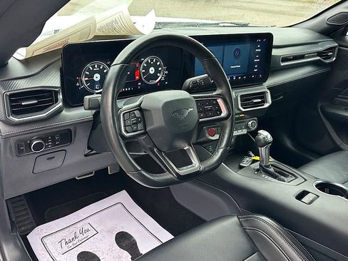 Used 2025 Ford Mustang Premium RWD image 15