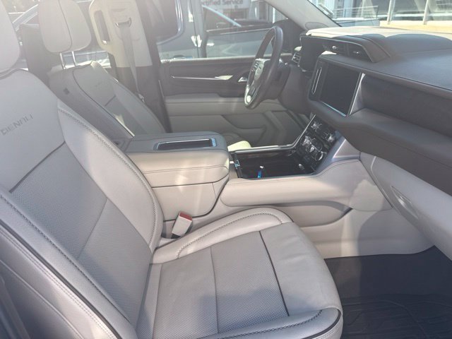 Used 2023 GMC Yukon Denali w/ Denali Reserve Package AWD/4WD image 20