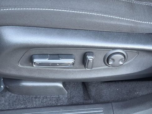 Used 2024 Honda CR-V EX image 25