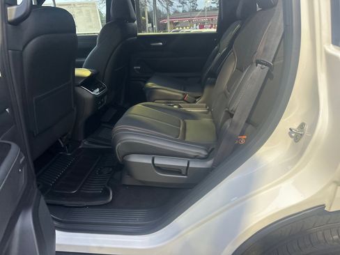 New 2026 Nissan Armada SL image 21