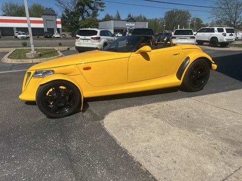 Used 1999 Plymouth Prowler image 9
