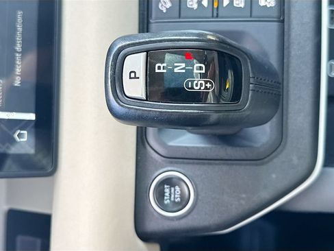 Used 2021 Land Rover Defender 110 SE AWD/4WD image 18