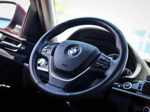 Used 2017 BMW X4 xDrive28i AWD/4WD image 18
