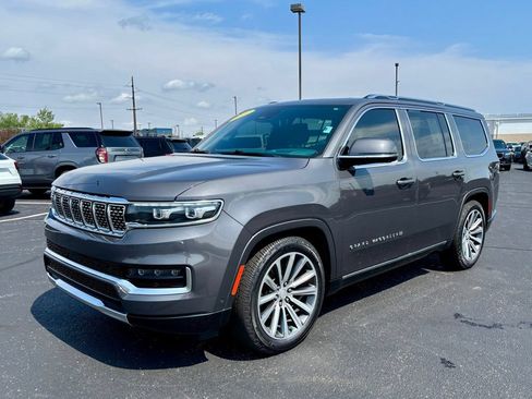 Used 2022 Jeep Grand Wagoneer Series II w/ Convenience Group III AWD/4WD image 4