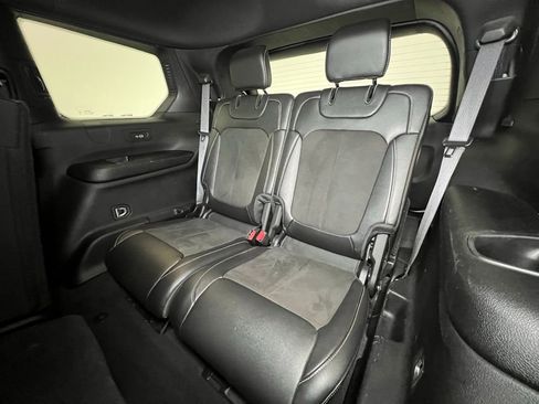 Used 2024 Jeep Grand Cherokee L Laredo image 6