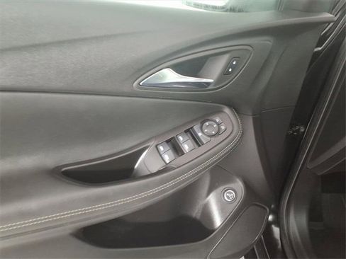 Used 2023 Buick Encore GX Select w/ Experience Buick Package image 10