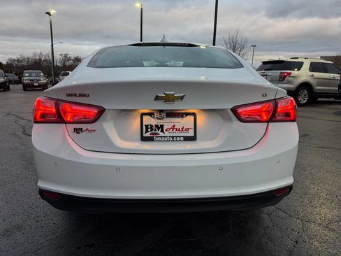 Used 2022 Chevrolet Malibu LT image 6