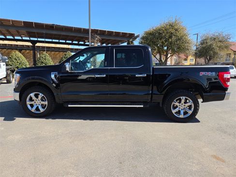 Used 2023 Ford F150 Lariat w/ Trailer Tow Package image 2