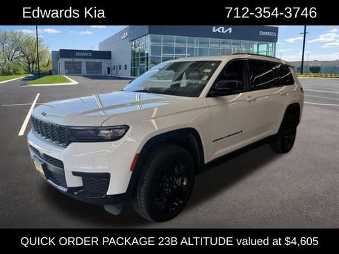 Used 2023 Jeep Grand Cherokee L Laredo AWD/4WD image 1