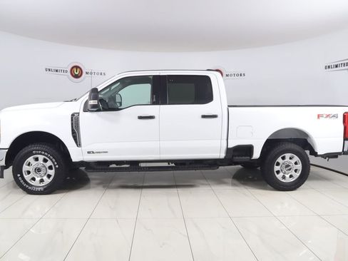 Used 2024 Ford F250 XLT w/ FX4 Off-Road Package AWD/4WD image 31