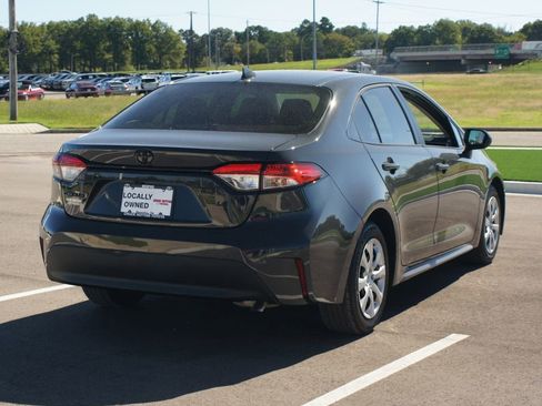 Used 2024 Toyota Corolla LE image 17