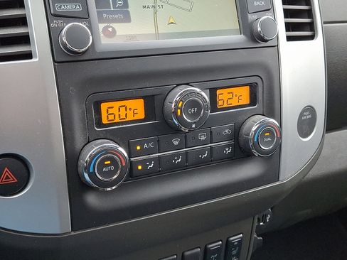 Used 2019 Nissan Frontier PRO-4X w/ Pro-4x Luxury Package image 26