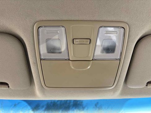 Used 2013 Hyundai Accent GLS image 25