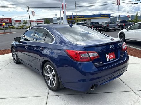 Used 2017 Subaru Legacy 2.5i Limited AWD/4WD image 5