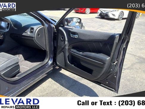 Used 2011 Dodge Charger R/T w/ Driver Confidence Group AWD/4WD image 35