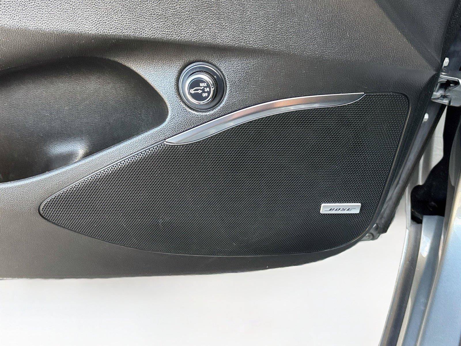 Used 2023 Buick Enclave Avenir w/ Avenir Technology Package FWD image 18