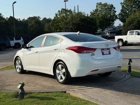 Used 2013 Hyundai Elantra GLS FWD image 5