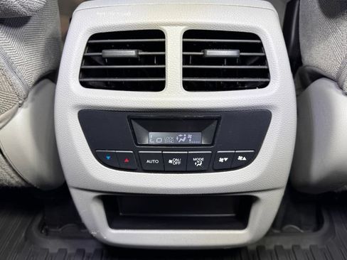 Used 2019 Honda Pilot EX image 45