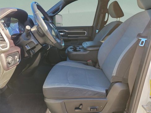Used 2024 RAM 2500 Big Horn image 9