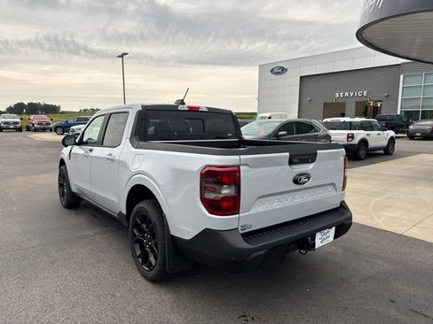 Used 2025 Ford Maverick Lariat w/ Black Appearance Package AWD/4WD image 3