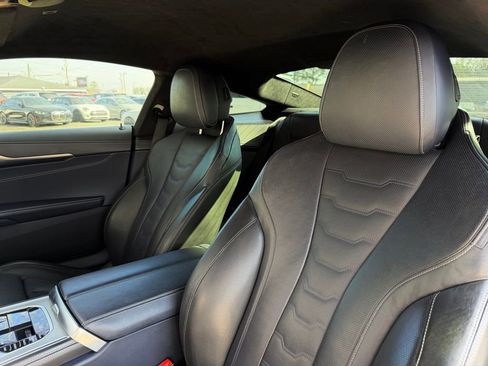 Used 2022 BMW 840i Coupe w/ Driving Assistance Package RWD image 13