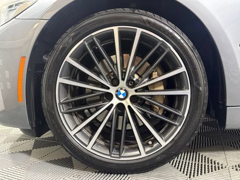 Certified 2022 BMW 530i w/ Premium Package RWD image 8