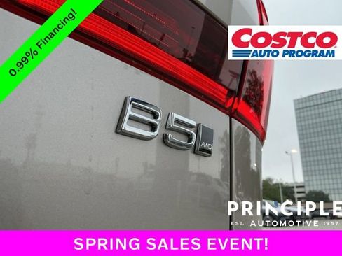 New 2026 Volvo XC60 B5 Plus w/ Protection Package Premier AWD/4WD image 15