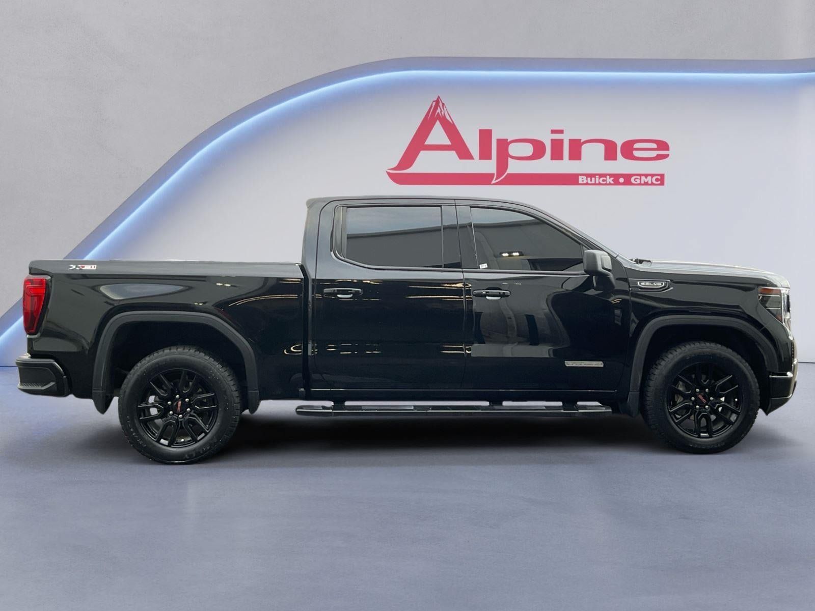 Used 2024 GMC Sierra 1500 Elevation w/ X31 Off-Road Package AWD/4WD image 6