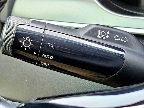 Used 2021 Kia Sorento S AWD/4WD image 21