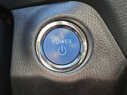 Used 2021 Toyota RAV4 XSE image 19