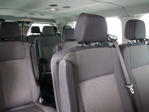 Used 2022 Ford Transit 350 XLT RWD image 26