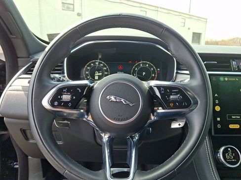 Used 2026 Jaguar F-PACE R-Dynamic S AWD/4WD image 20
