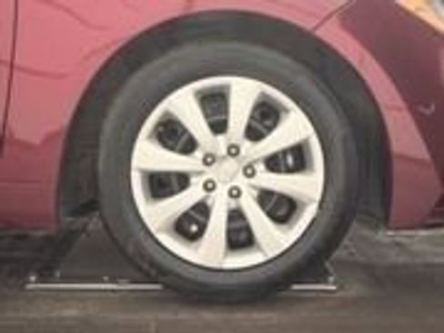 Used 2025 Toyota Corolla LE image 10