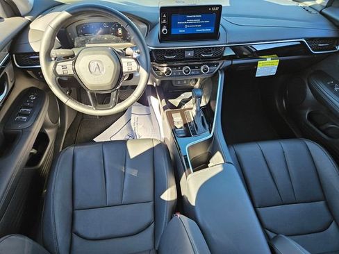 Certified 2025 Acura ADX Base image 8