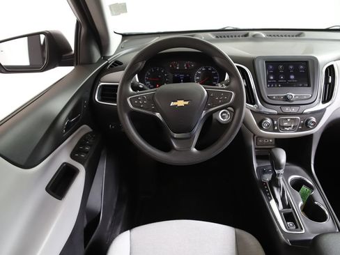 Used 2024 Chevrolet Equinox LS AWD/4WD image 13