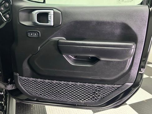 Certified 2021 Jeep Wrangler Unlimited Rubicon w/ Xtreme Recon 35" Tire Package image 22