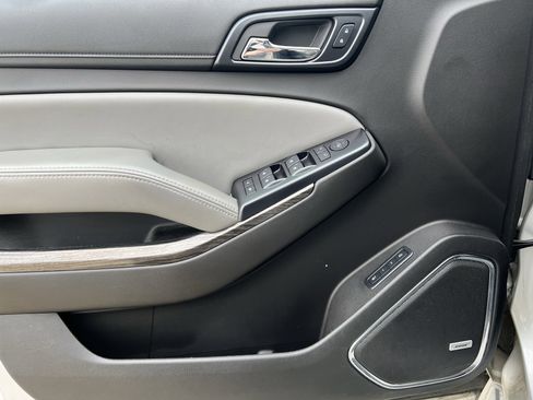 Used 2015 Chevrolet Tahoe LT image 14