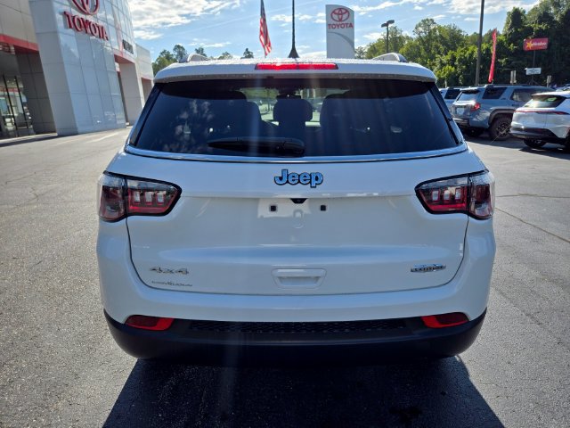 Used 2024 Jeep Compass Latitude AWD/4WD image 8