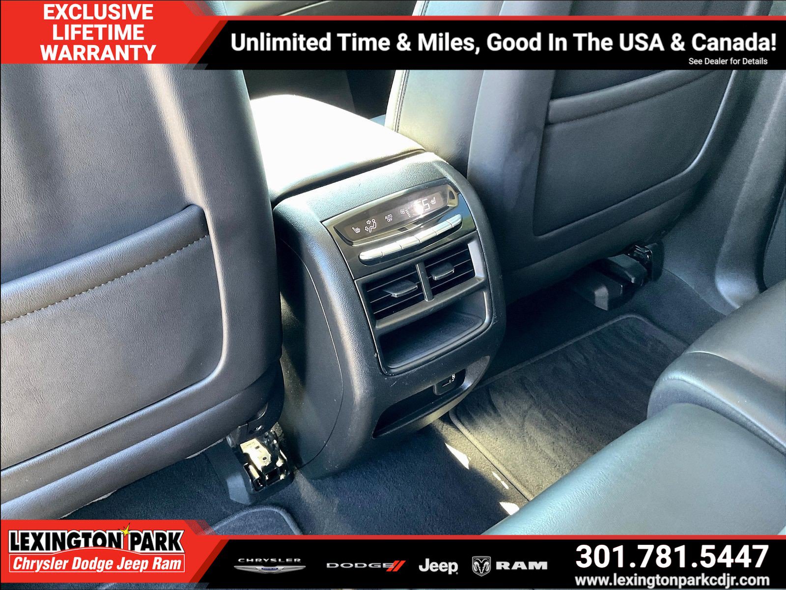 Used 2018 Cadillac XT5 Luxury w/ LPO, Black Ice Package AWD/4WD image 10