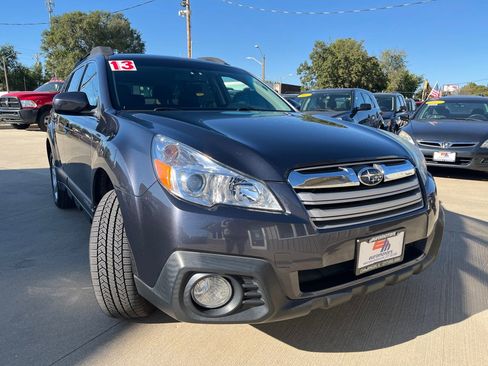 Used 2013 Subaru Outback 2.5i Premium w/ Popular Pkg 1A image 3